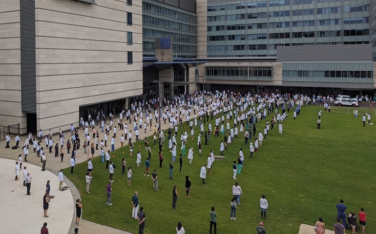 UMass Memorial Staff, CEO Hold Black Lives Matter Rally | Worcester ...